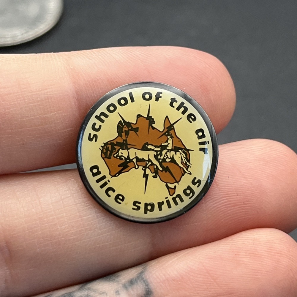 School‎ Of The Air Alice Springs Lapel Hat Pin